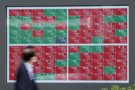 Asian Stocks Gain on China Stimulus Hopes: Markets Wrap