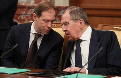 Russia to legalise cryptocurrency as means of payment 'sooner or later' - minister - Reuters