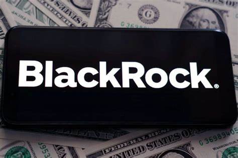 Bitcoin, Stablecoins, Tokenization: BlackRock's Crypto Strategy Explained - Benzinga