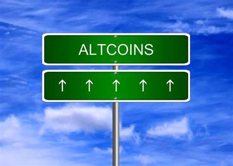 Altcoin Boom: Analyst Projects $10K Investment Could Rocket To $1M By 2025 With These 5 Picks - NewsBTC